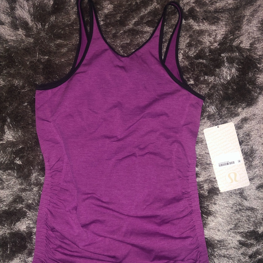 BRAND NEW lululemon tank